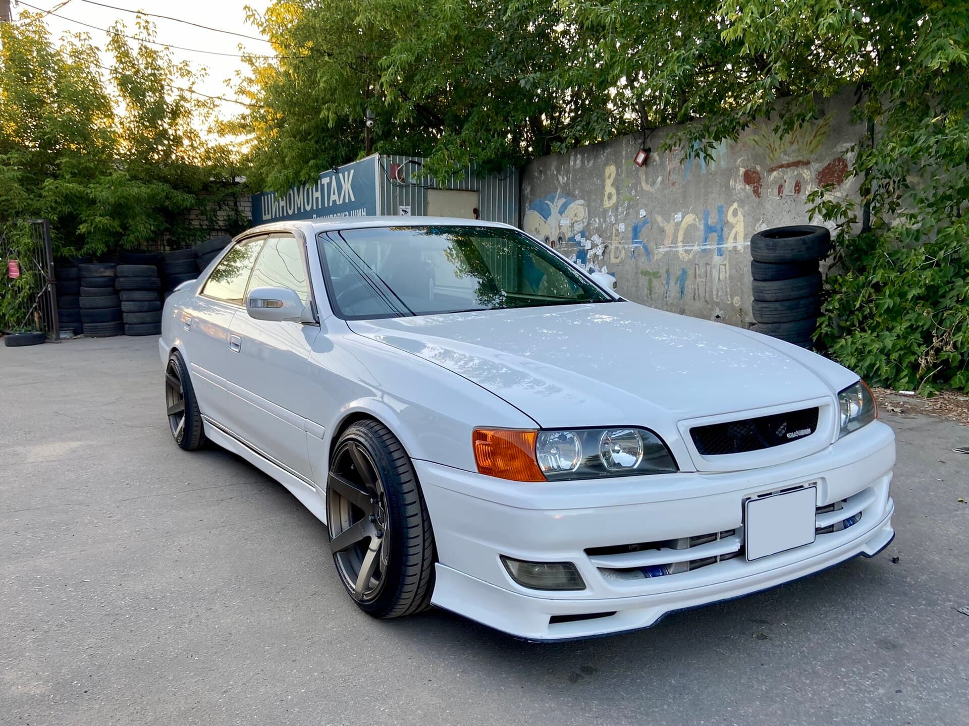Work Meister S1 3P, 18x9.5+22 / 18x10.5+15, 5x114.3 — face split — thumbnail 2