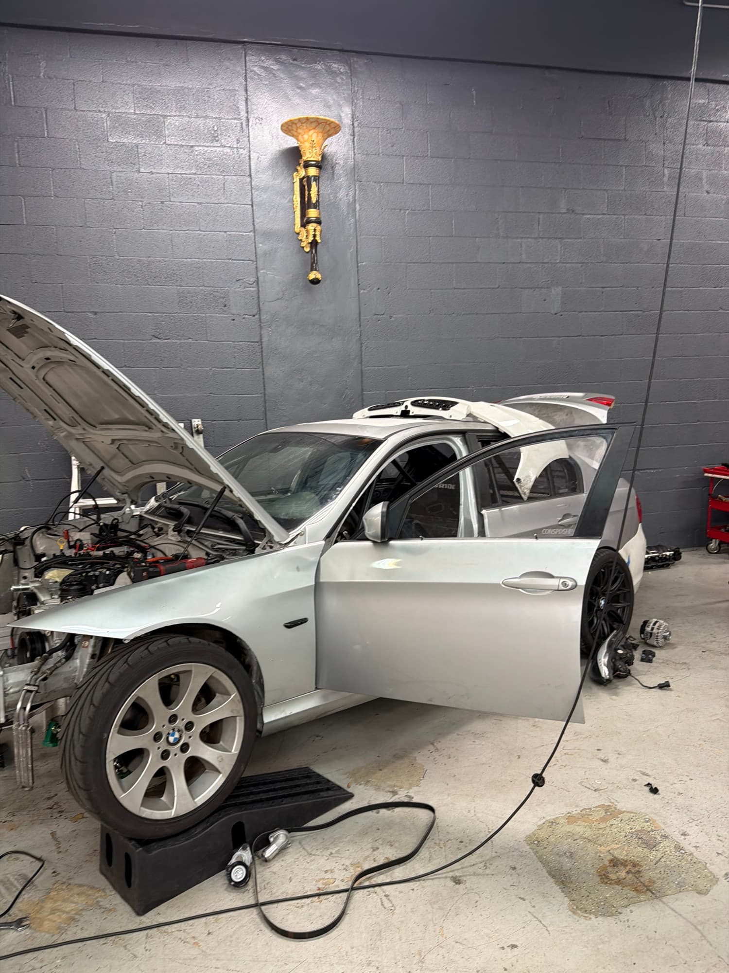 Badass e90 — thumbnail 3